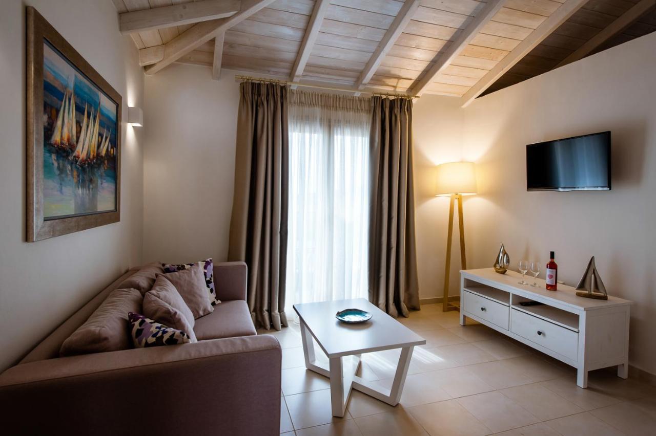 Aktaia Boutique Hotel Ammoudia Dış mekan fotoğraf